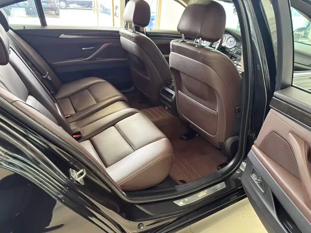 BMW 5 Series 2014 525Li Luxury Design Package купить на сайте DeffCars