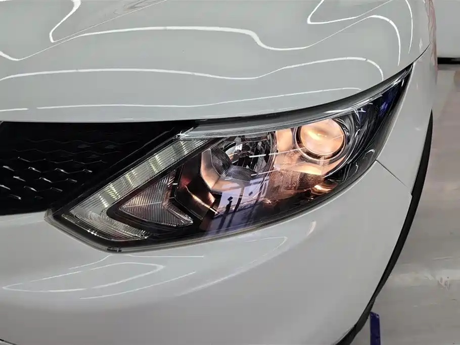 Qashqai 2017 2.0L CVT Smart Edition National V купить на сайте DeffCars