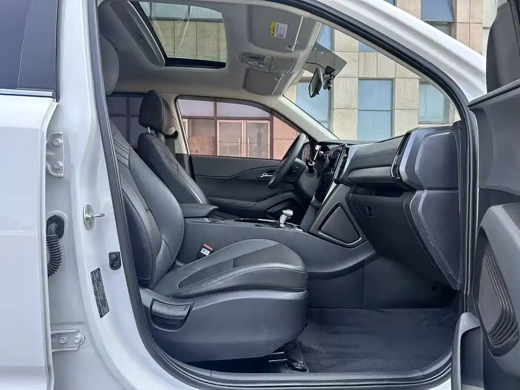 Beijing Hyundai ix35 2021 2.0L automatic two-wheel drive GLS leading version купить на сайте DeffCars