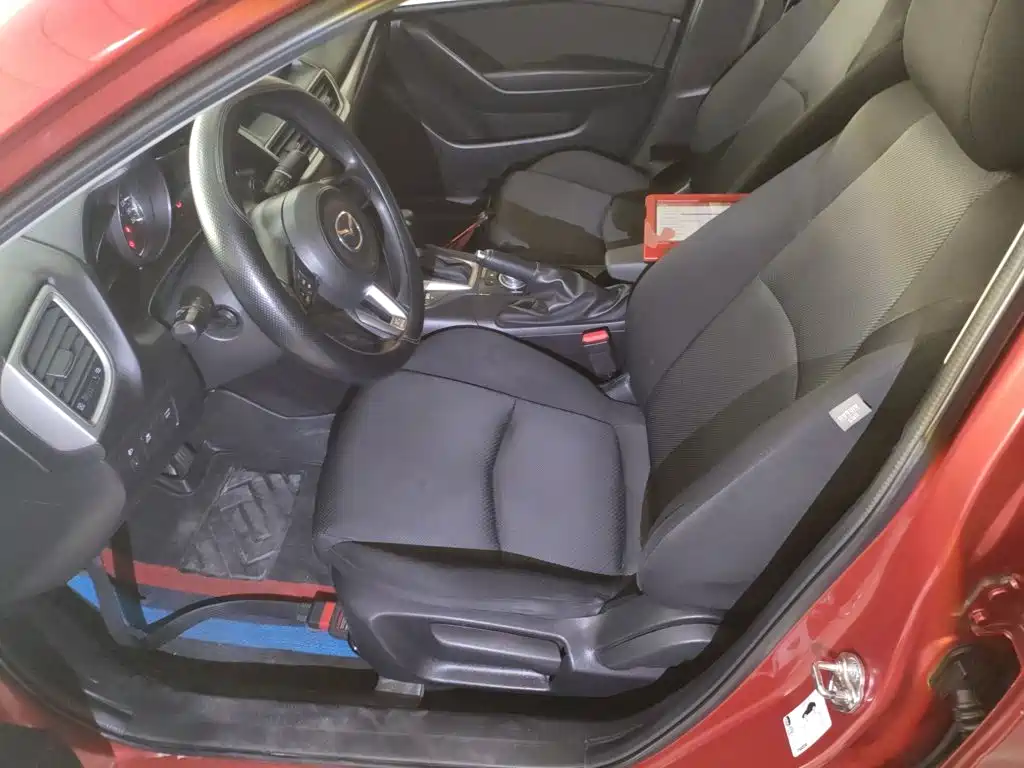 Mazda3 Angkesela 2019 Cloud Control Edition Sedan 1.5L Automatic Comfort Type National VI купить на сайте DeffCars