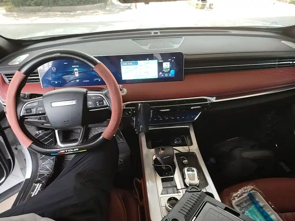 Jetour X70 PLUS 2023 model 1.5T DCT Brave 5 seats купить на сайте DeffCars
