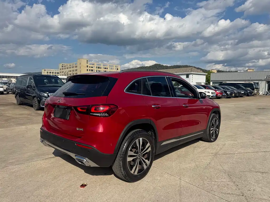 Mercedes-Benz GLA 2020 GLA 200 купить на сайте DeffCars