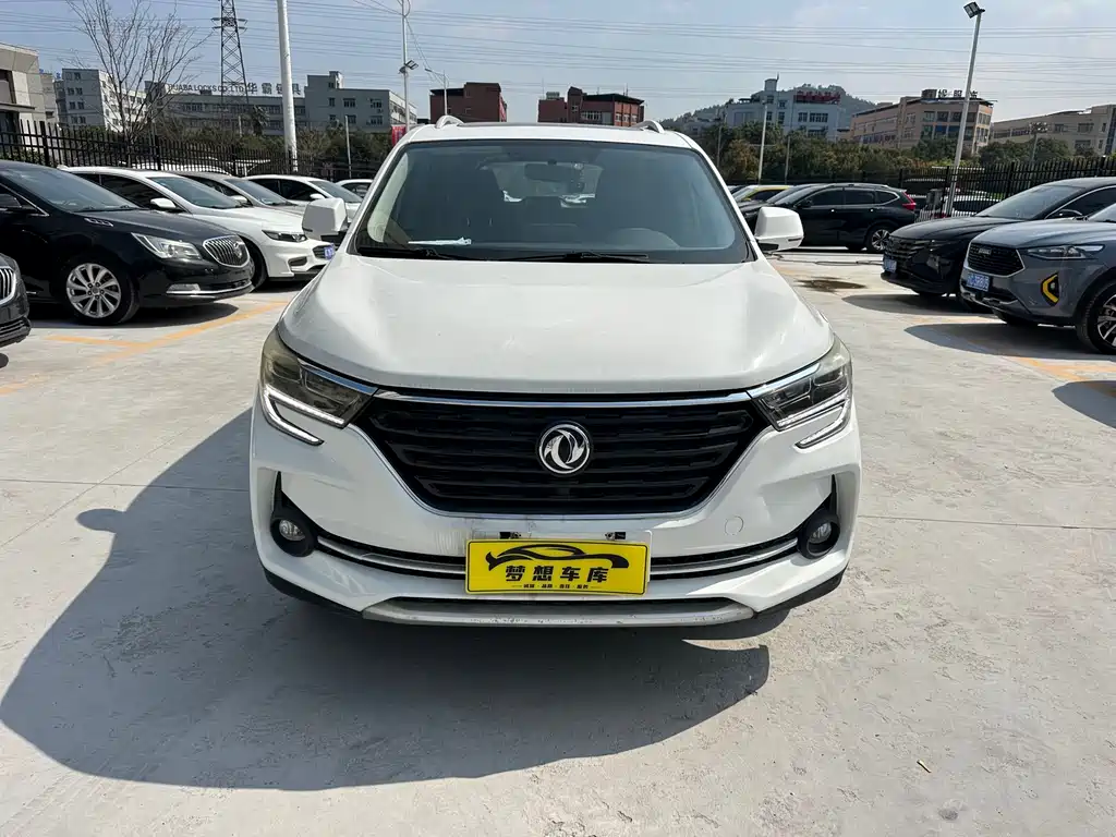 Fengxing T5 2020 1.6L Manual Comfort Type National VI купить на сайте DeffCars