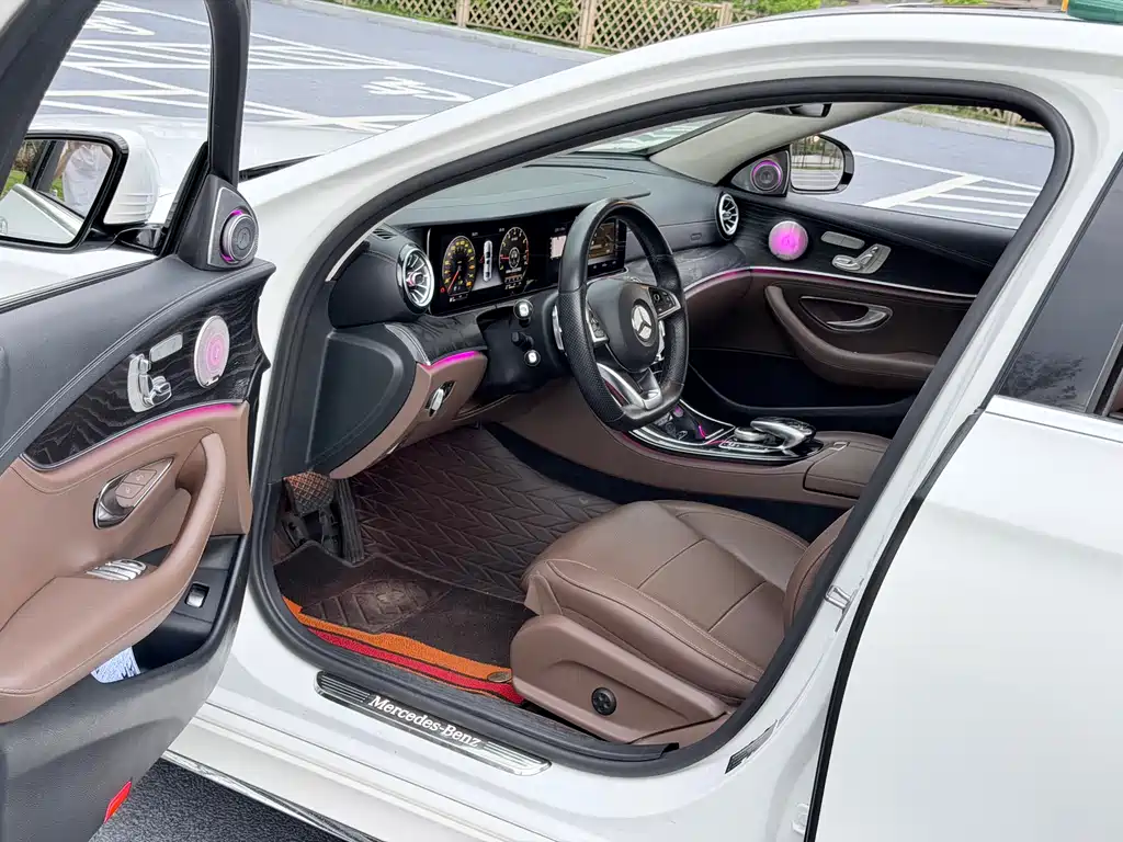 Mercedes-Benz E-Class 2016 E 300 L Sporty and Stylish купить на сайте DeffCars