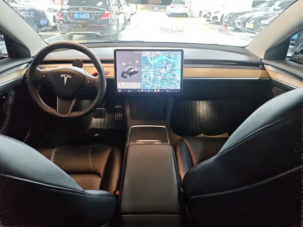 Model 3 2021 Performance high-performance all-wheel drive version купить на сайте DeffCars