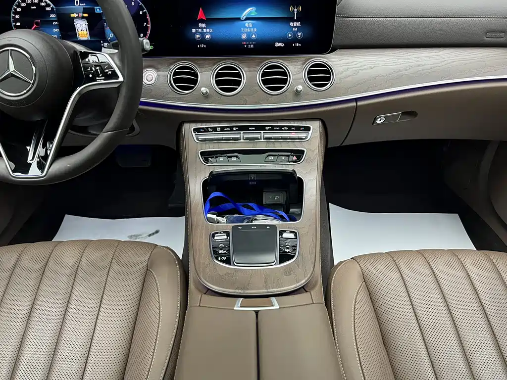 Mercedes-Benz E-Class 2021 E 300 L Premium Model купить на сайте DeffCars