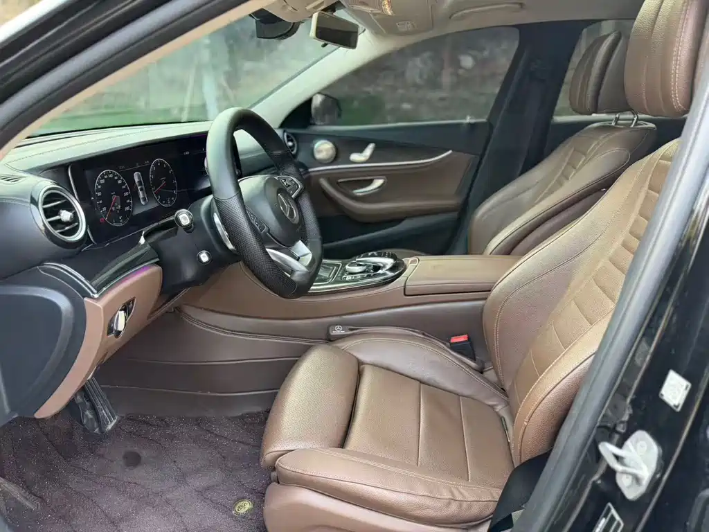 Mercedes-Benz E-Class 2016 E 200 L Sports купить на сайте DeffCars