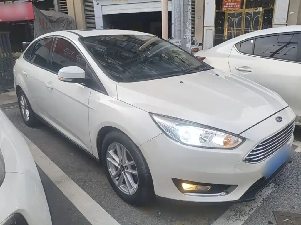 Focus 2015 sedan 1.6L automatic fashion model купить на сайте DeffCars