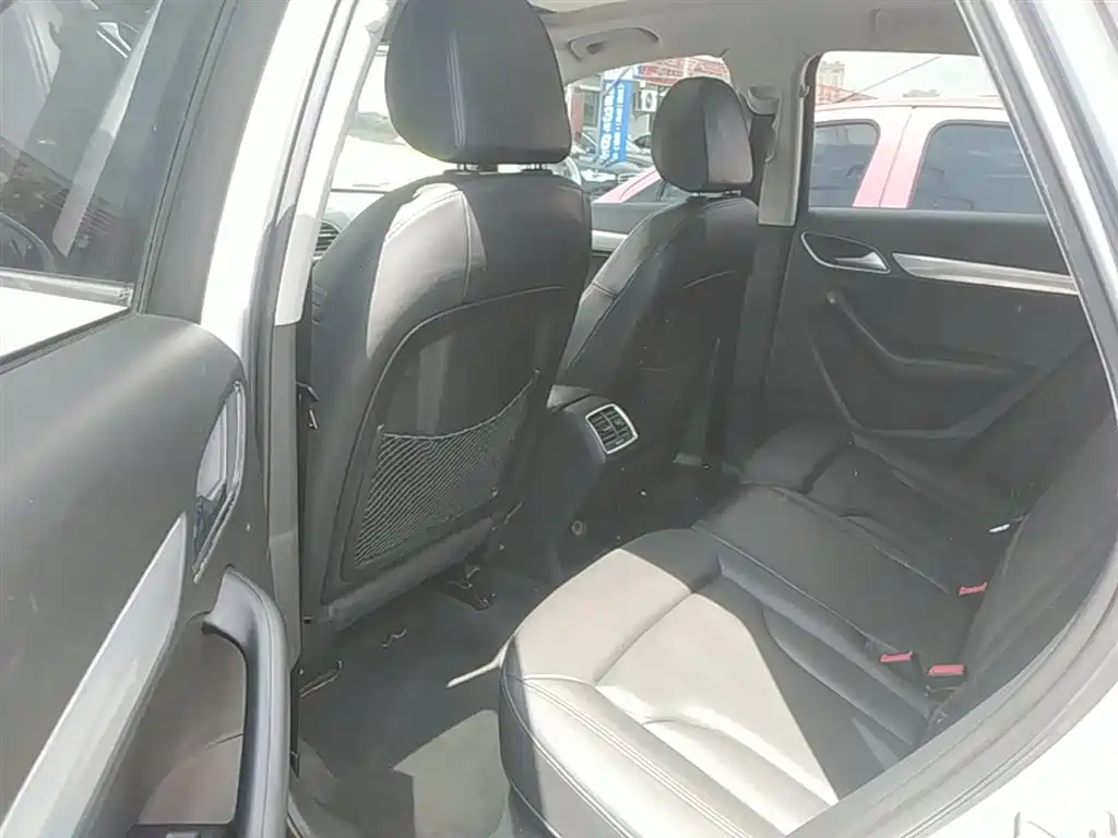 Audi Q3 2015 35 TFSI comfort type купить на сайте DeffCars