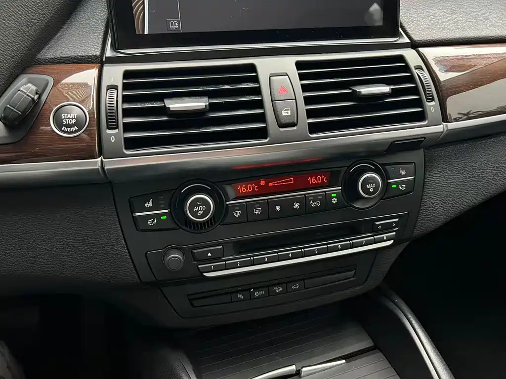 BMW X6 2011 xDrive35i купить на сайте DeffCars
