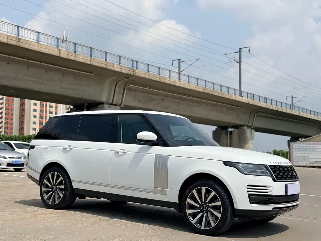 Range Rover 2018 3.0 SC V6 Vogue extended version купить на сайте DeffCars