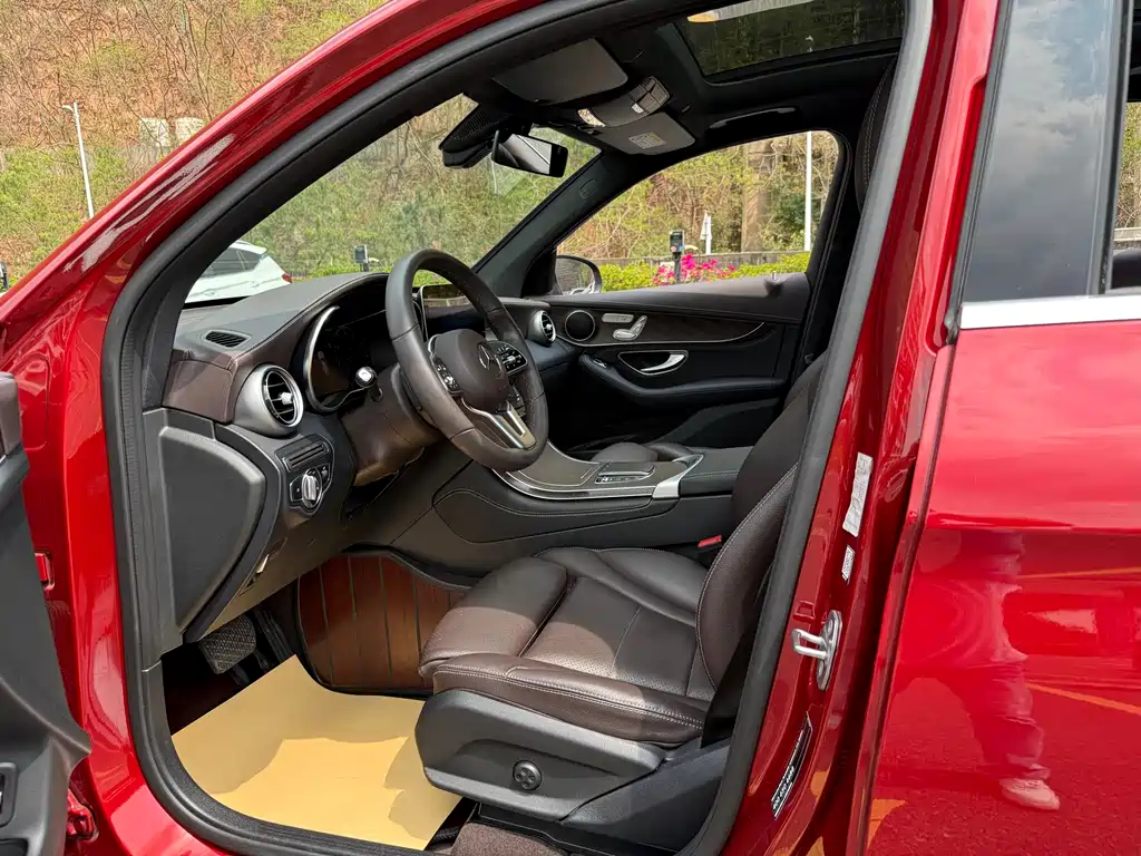 Mercedes-Benz GLC 2020 facelift GLC 260 L 4MATIC luxury model купить на сайте DeffCars