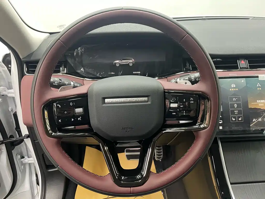 Range Rover Evoque 2026 Range Rover Evoque L SE купить на сайте DeffCars