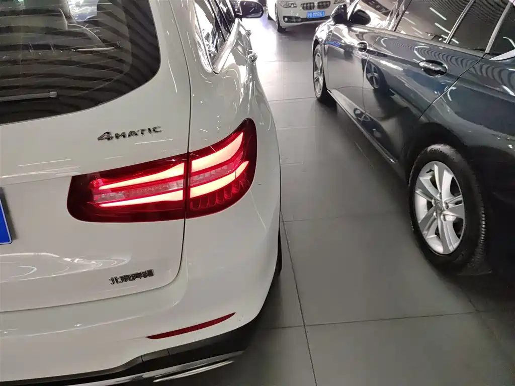 Mercedes-Benz GLC 2019 GLC 260 4MATIC luxury model купить на сайте DeffCars