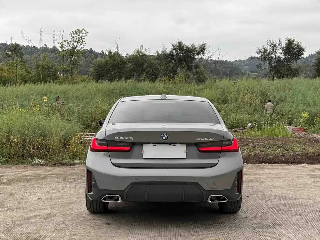 BMW 3 Series 2023 325Li M Sports Package купить на сайте DeffCars