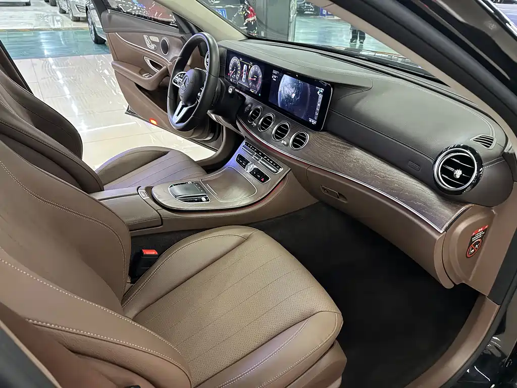 Mercedes-Benz E-Class 2020 facelift E 300 L fashionable model купить на сайте DeffCars