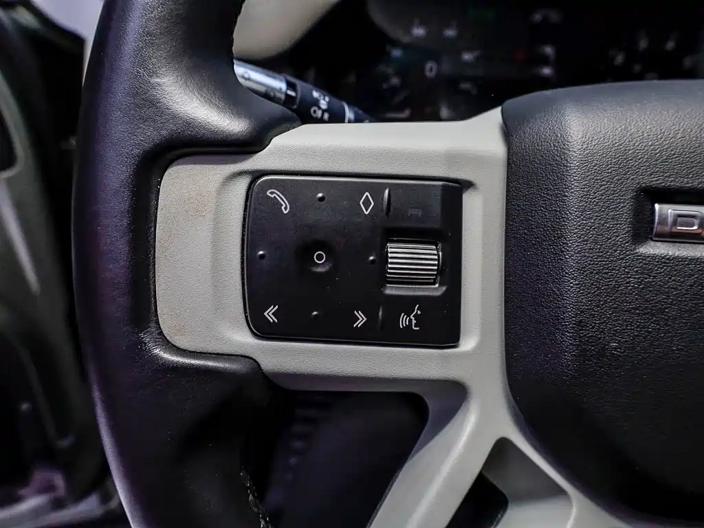 Land Rover Defender 2021 90 P400 Classic Reissue купить на сайте DeffCars