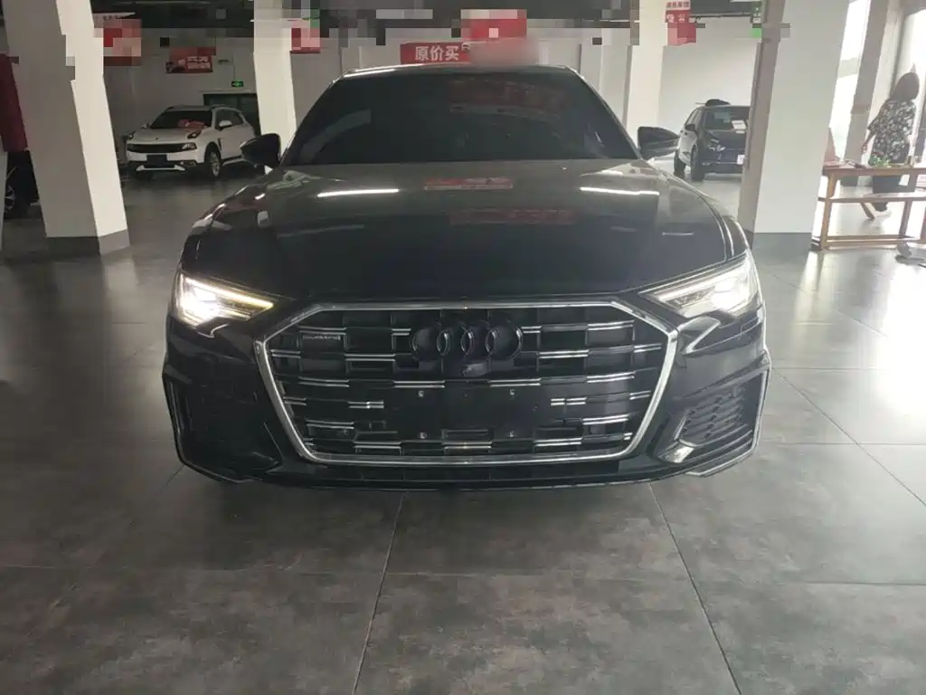 The Audi A6L 2022 45 TFSI quattro is sporty купить на сайте DeffCars