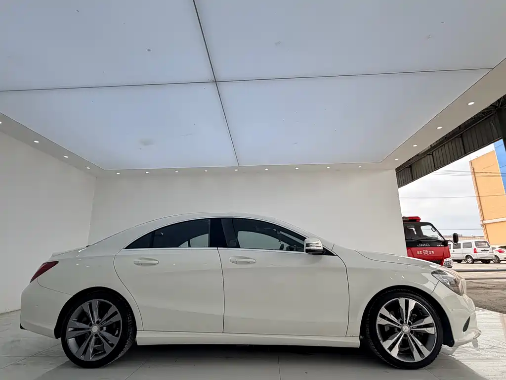 Mercedes-Benz CLA imported 2016 facelift CLA 200 dynamic type купить на сайте DeffCars