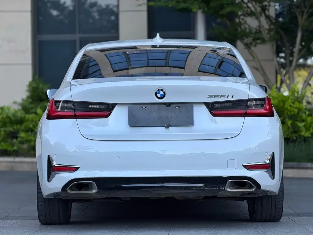 BMW 3 Series 2020 325Li First Edition купить на сайте DeffCars