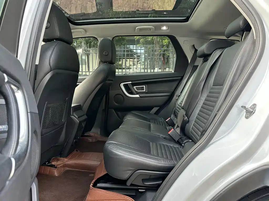 Discovery Shenxing imported 2015 2.0T HSE LUXURY купить на сайте DeffCars