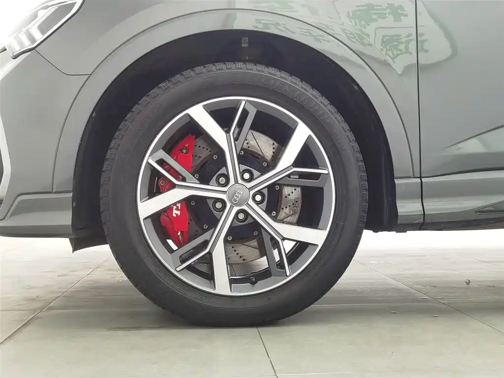 Audi Q3 Sportback 2020 40 TFSI Fashion купить на сайте DeffCars