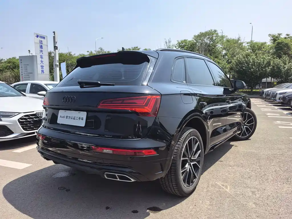 Audi Q5L 2024 40 TFSI luxury and dynamic model купить на сайте DeffCars
