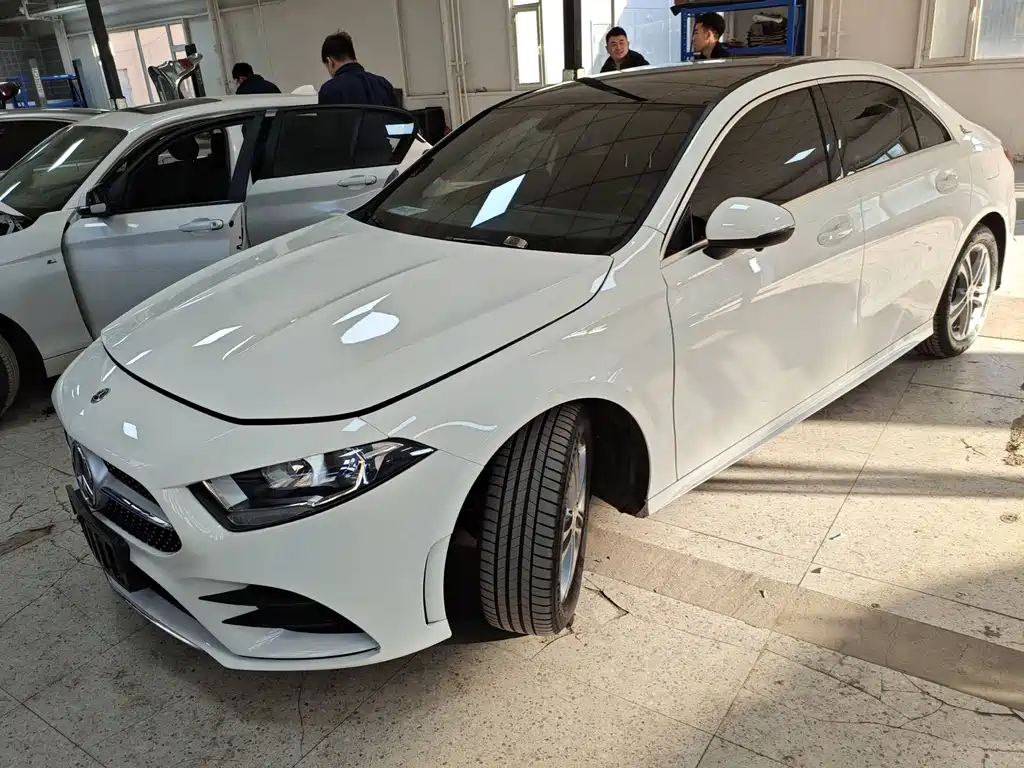 Mercedes-Benz A-Class 2022 facelift A 180 L sports sedan купить на сайте DeffCars