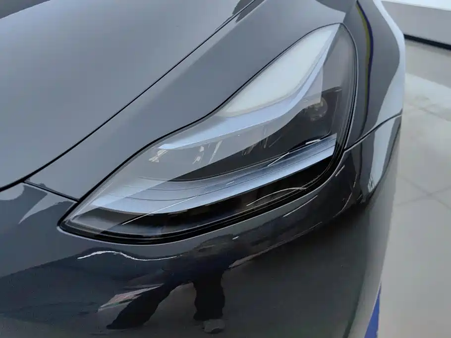 Model Y 2024 rear-wheel drive version купить на сайте DeffCars