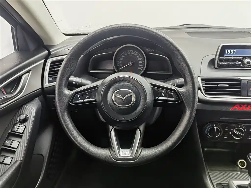 Mazda3 Angkesela 2019 Cloud Control Edition Sedan 1.5L Automatic Comfort Type National V купить на сайте DeffCars