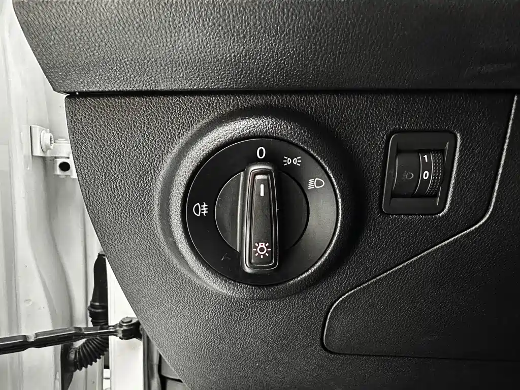 Jetta VS5 2022 280TSI Automatic Enjoyment Pro купить на сайте DeffCars