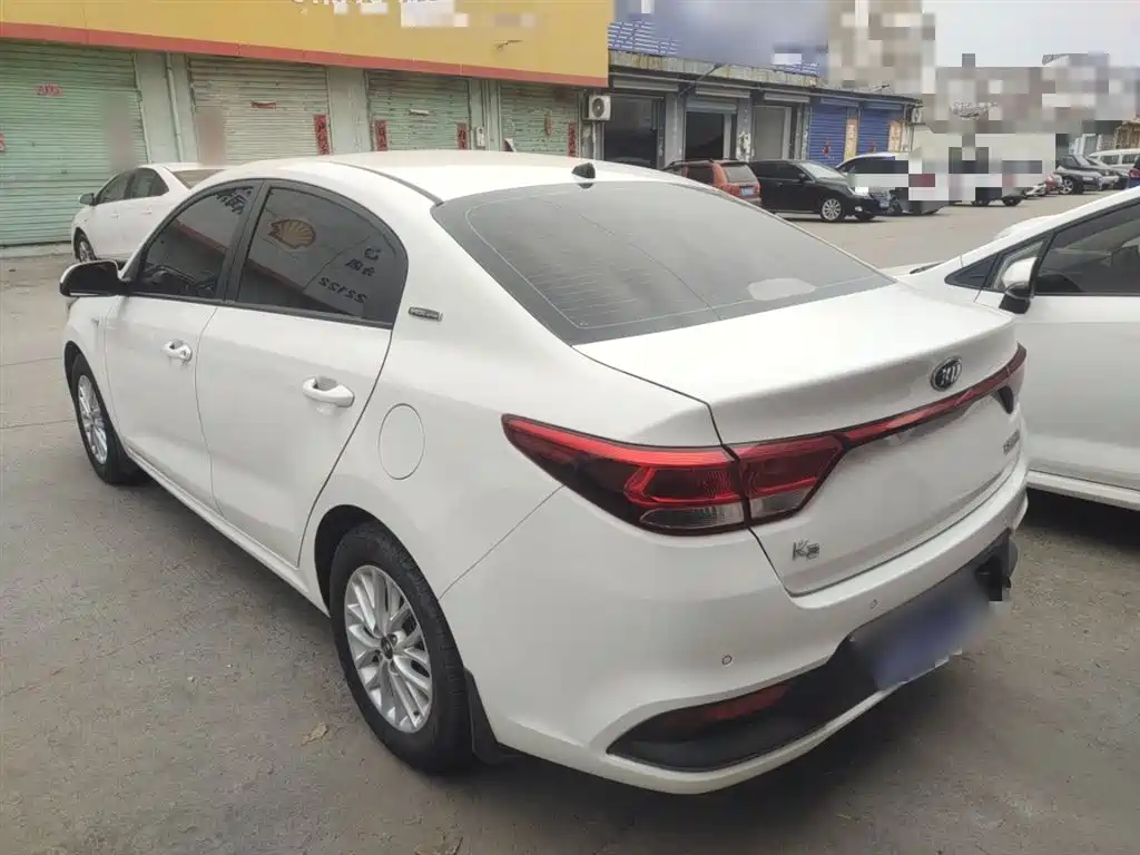 Kia K2 2017 Sedan 1.4L MT 15th Anniversary Special Edition GLS купить на сайте DeffCars