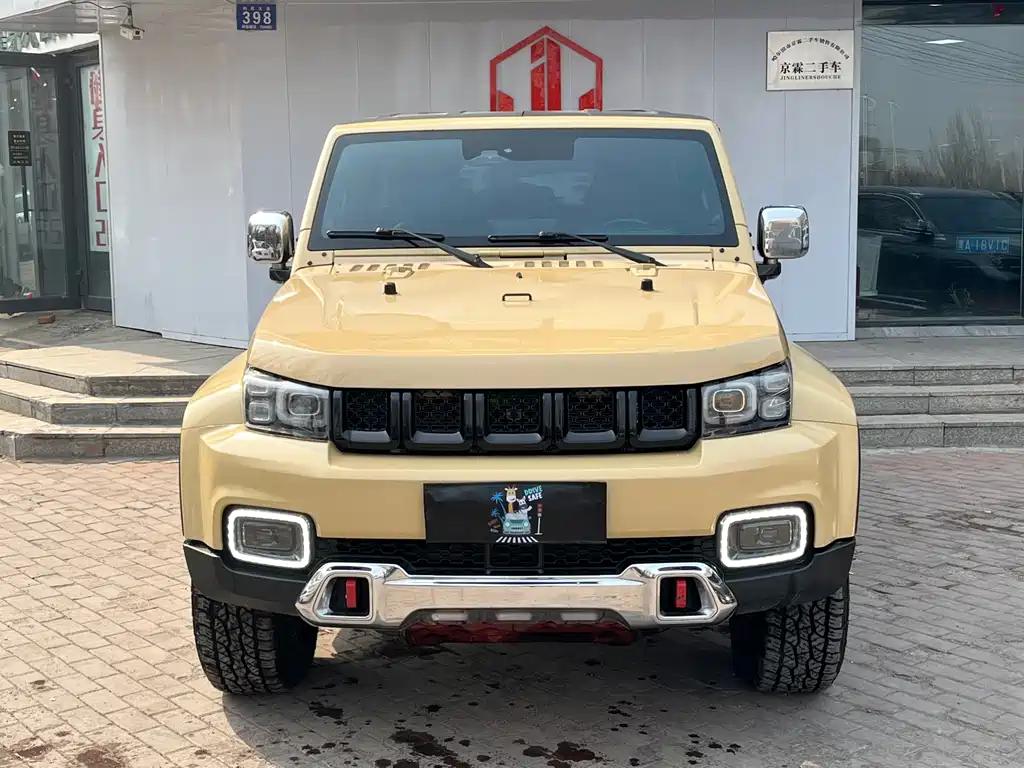 Beijing off-road BJ40 2019 2.3T automatic four-wheel drive ring tower championship version National VI купить на сайте DeffCars