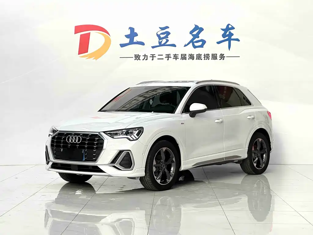 Audi Q3 2021 35 TFSI Fashionable and Dynamic купить на сайте DeffCars