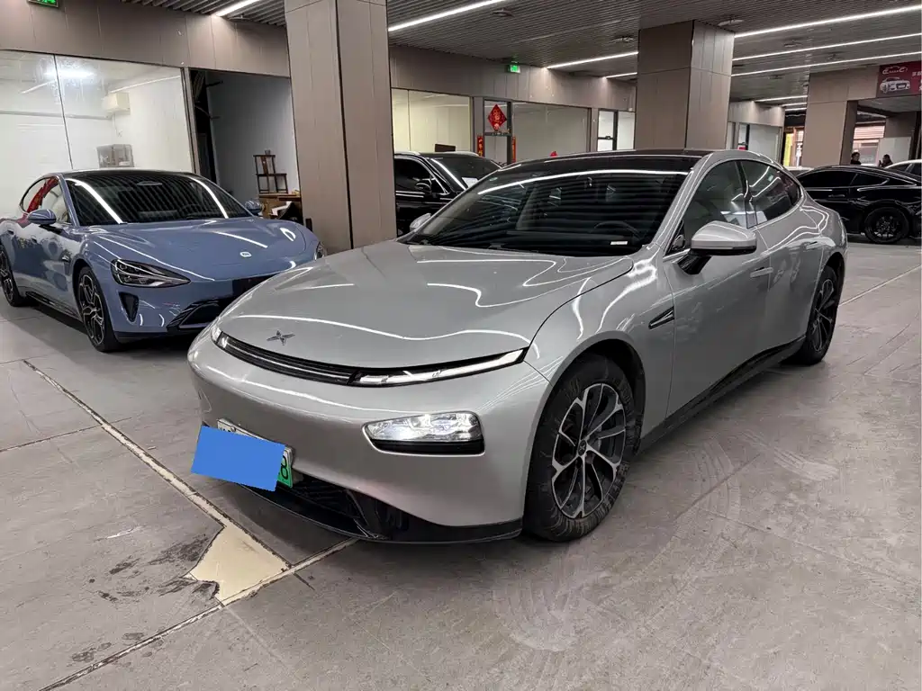 Xpeng P7 2022 model 670E+ купить на сайте DeffCars