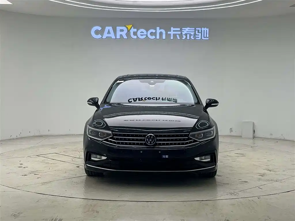 Magotan 2023 2 million commemorative edition 330TSI DSG luxury model купить на сайте DeffCars