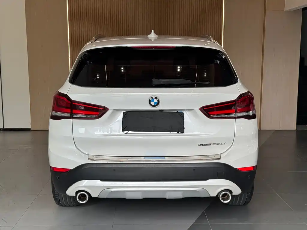 BMW X1 2020 sDrive20Li Exclusive Model купить на сайте DeffCars