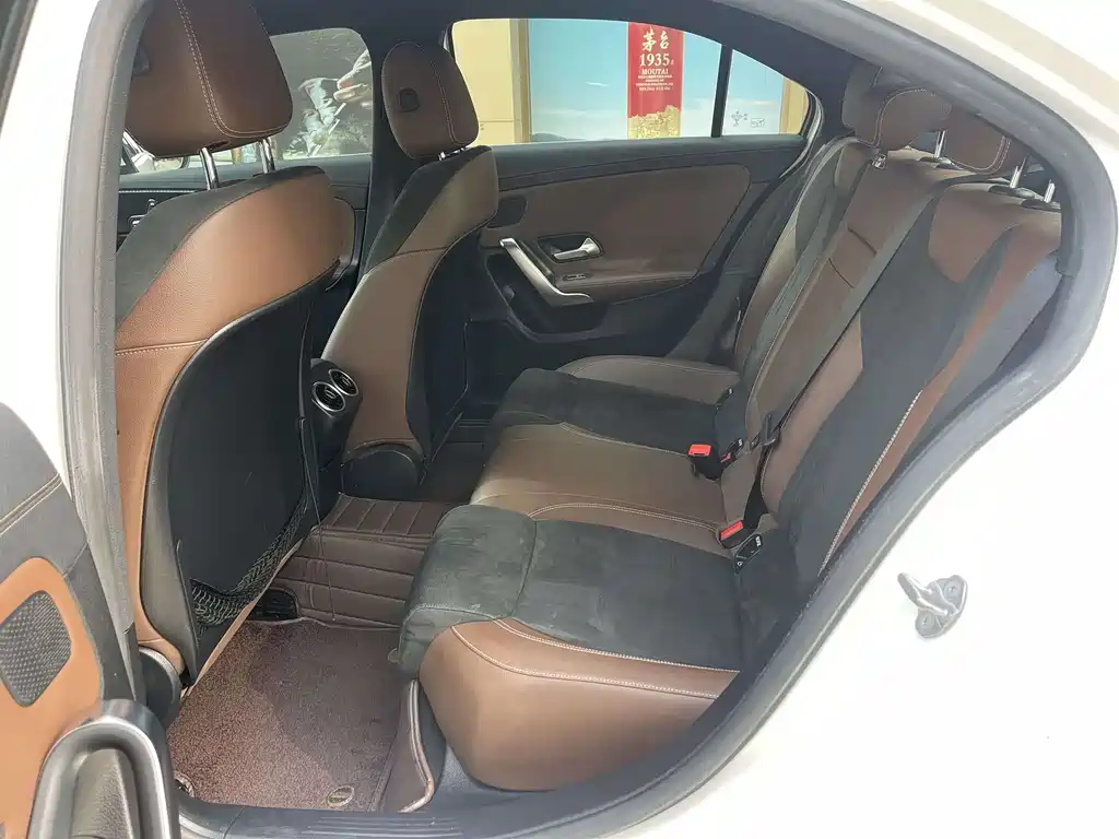 Mercedes-Benz A-Class 2020 A 200 L Sports Sedan купить на сайте DeffCars