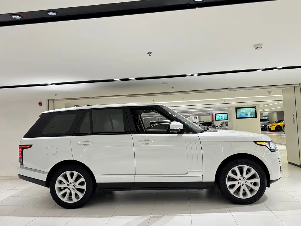 Range Rover 2017 3.0 SC V6 Vogue купить на сайте DeffCars