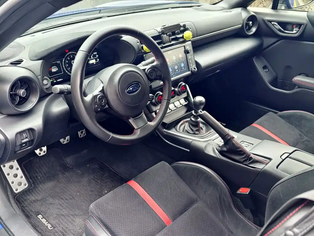 Subaru BRZ 2022 2.4L manual version купить на сайте DeffCars