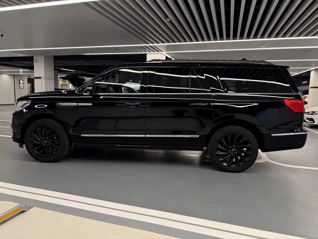 Navigator 2020 3.5T Long Axis Presidential Edition купить на сайте DeffCars