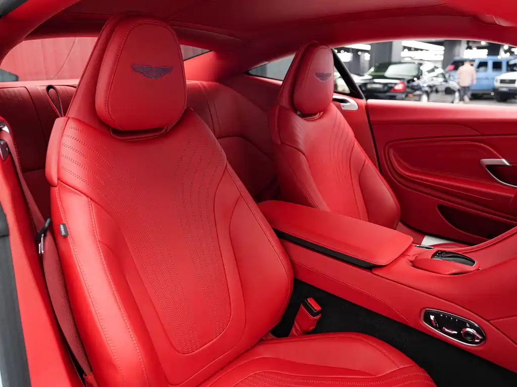 Astonmartin DB11 2020 4.0T V8 Coupe купить на сайте DeffCars