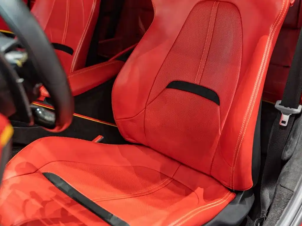 Roma 2020 3.9T V8 купить на сайте DeffCars