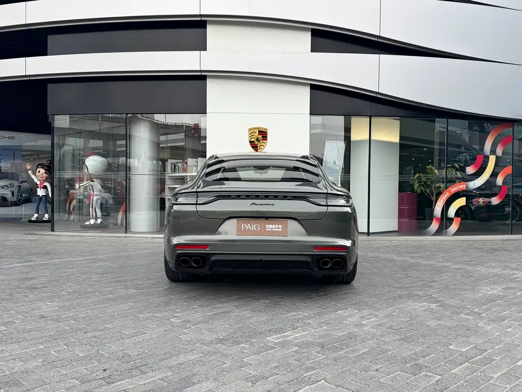 Panamera 2023 Panamera 2.9T Platinum Edition купить на сайте DeffCars