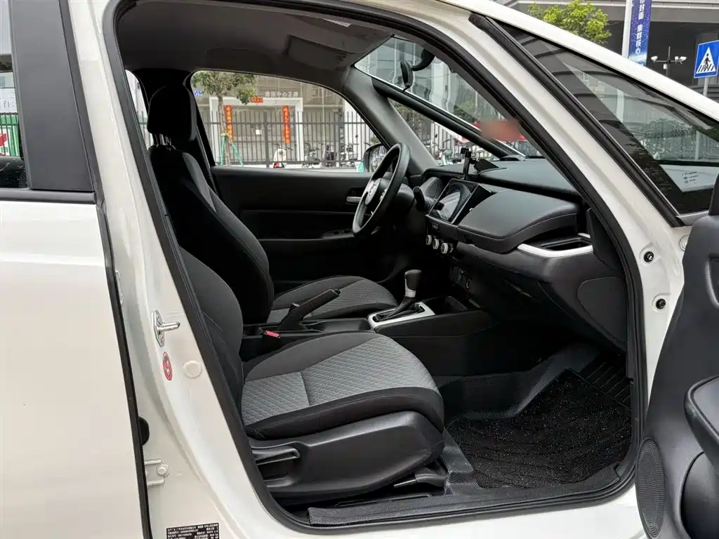 Fit 2021 1.5L CVT Trendy Edition купить на сайте DeffCars