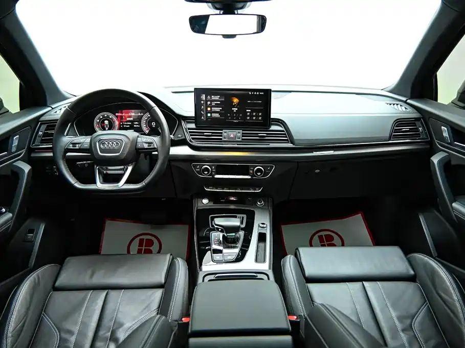 Audi Q5L 2023 40T luxury and dynamic model купить на сайте DeffCars