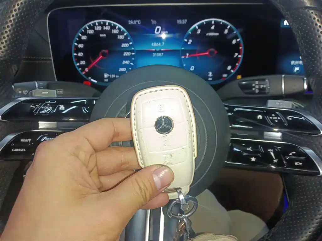 Mercedes-Benz E-Class imported 2021 facelift E 260 fashionable sports version купить на сайте DeffCars