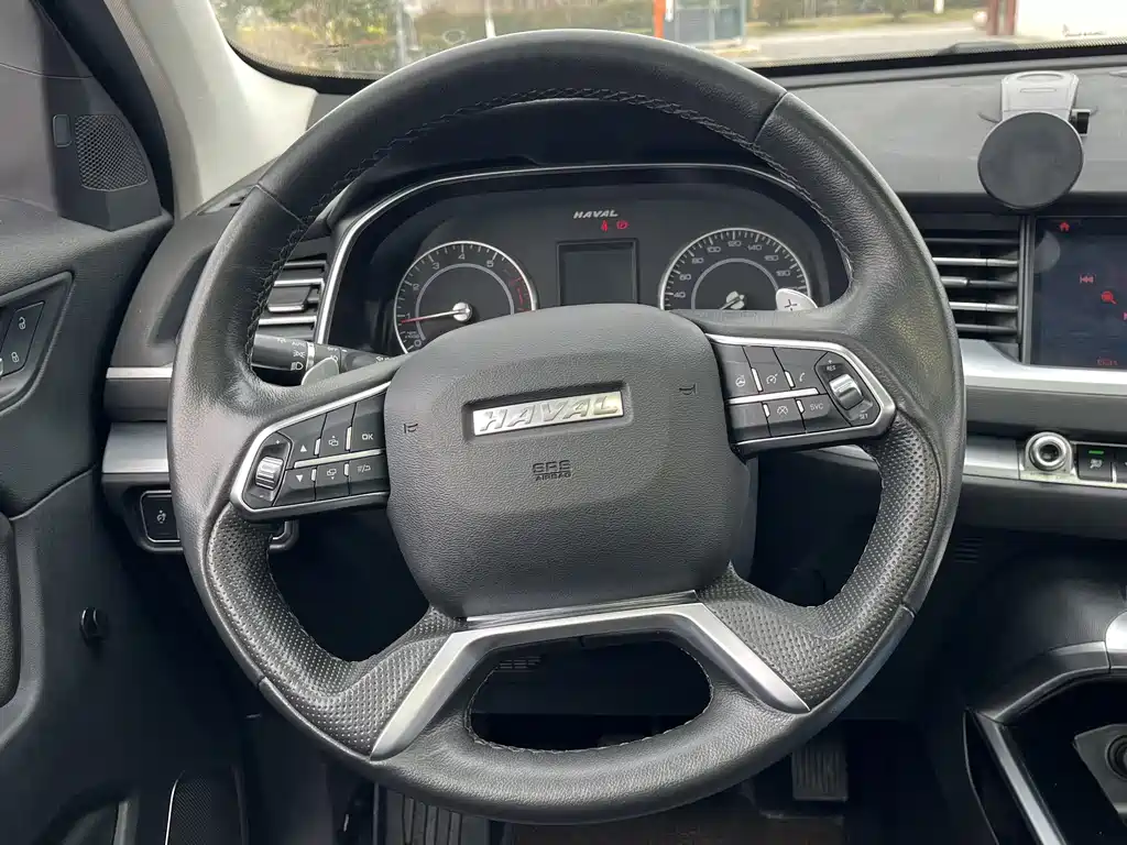 Haval H6 2017 facelift red label sports version 1.5T automatic two-wheel drive luxury model купить на сайте DeffCars
