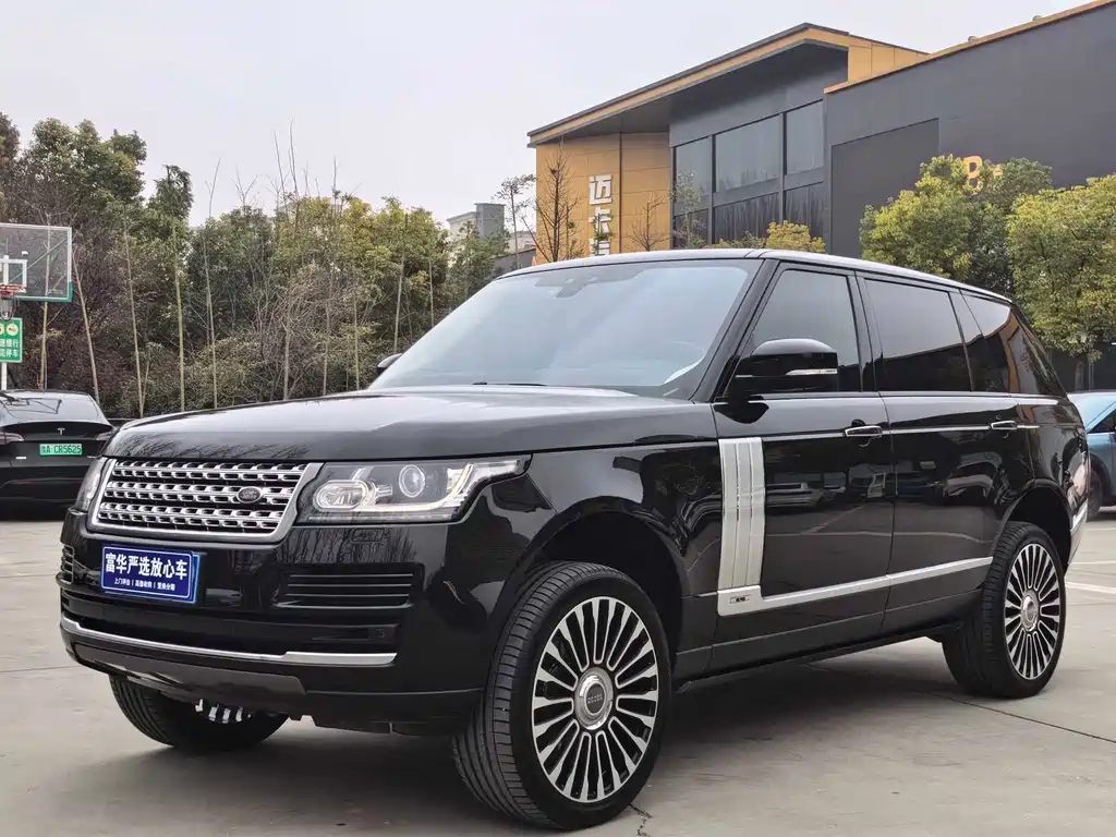 Range Rover 2017 3.0 SC V6 Vogue SE Genesis Extended Edition купить на сайте DeffCars