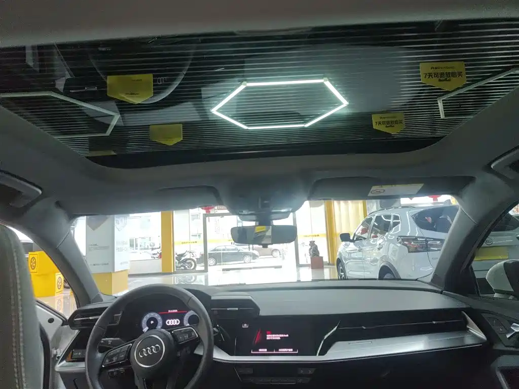 Audi A3 2024 A3L Limousine 35 TFSI Fashionable and Sporty купить на сайте DeffCars